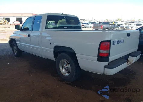 1999 Dodge Ram 1500 St from USA, damaged, VIN 3B7HC13Z3XM587652